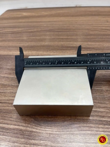 Nam châm đất hiếm 100x100x30mm